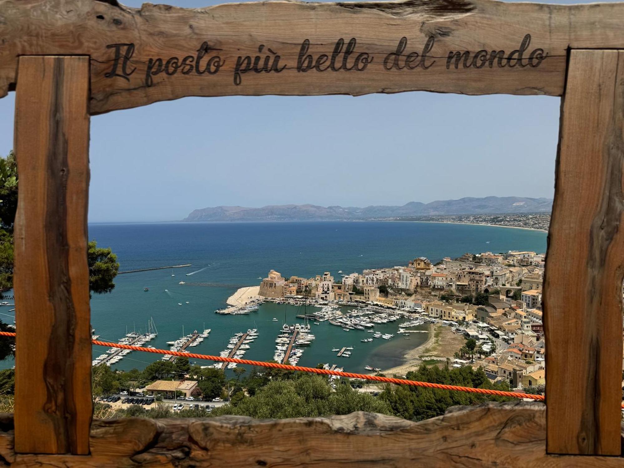 Mary Gery's * Castellammare del Golfo